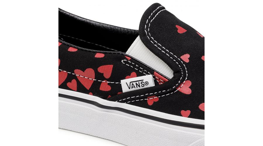 Vans valentine hot sale slip on